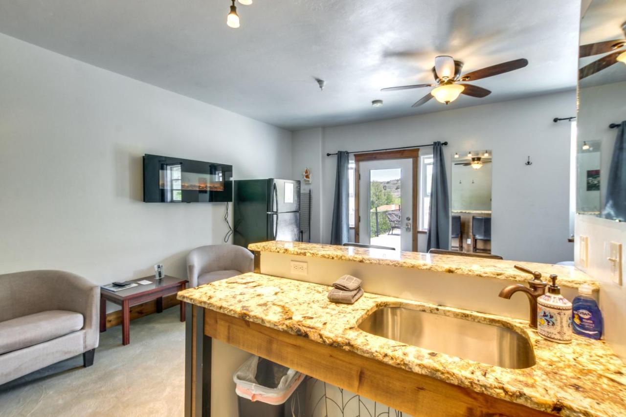 Central Lava Hot Springs Studio With Deck And Views! Esterno foto
